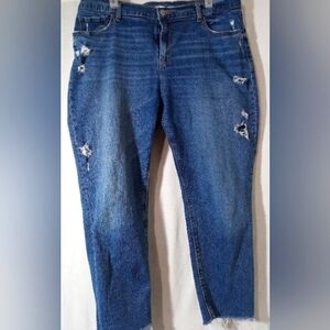 Old Navy Mid-Rise Boyfriend Jeans